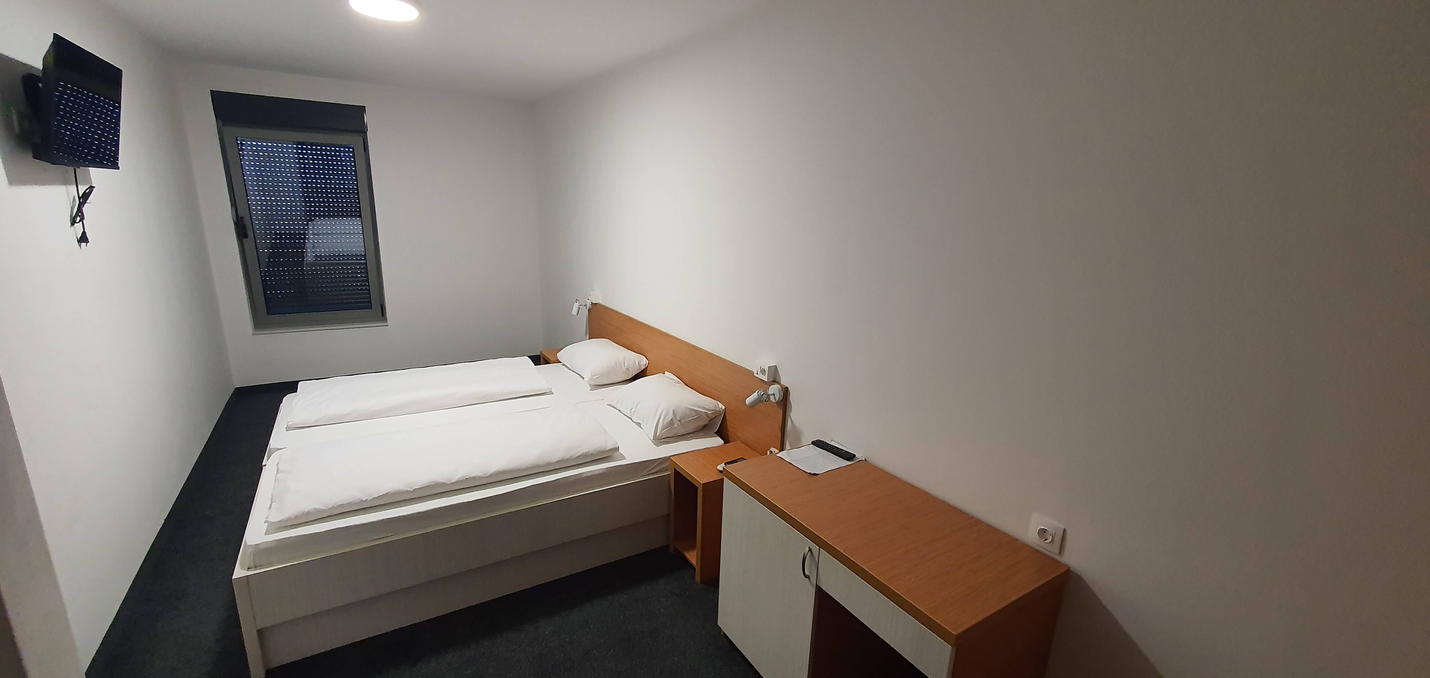 Hotel Rivero garden area